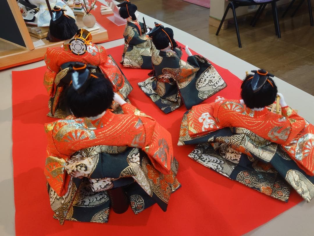 ●はせ●金襴衣装五人囃子●　ごにんばやし　おひなさま　新品