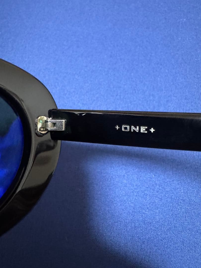 ナンバーナイン サングラス\"ONE\" カート・コバーンモデル