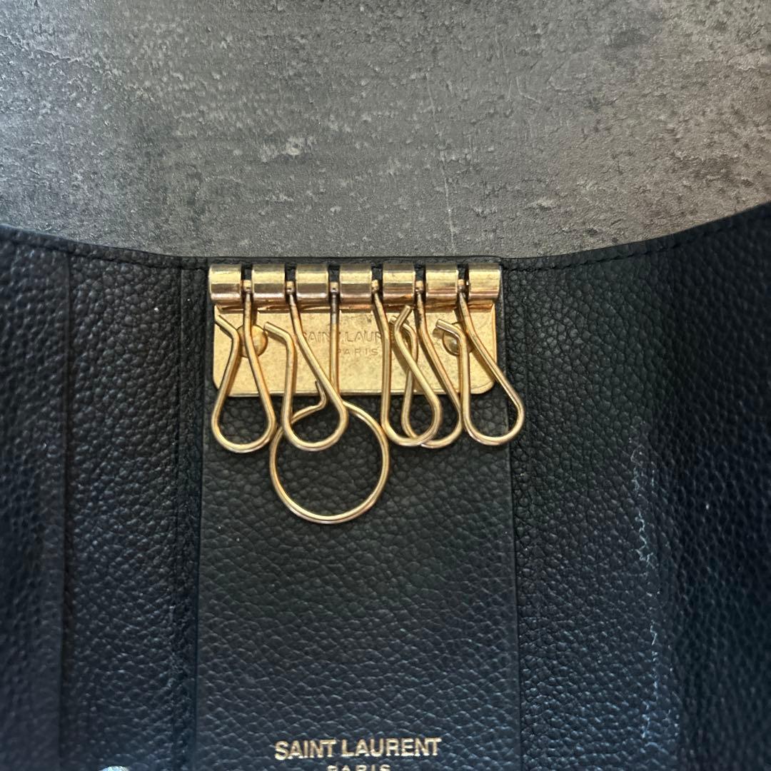 SAINT LAURENT ブラックレザーキーケース
