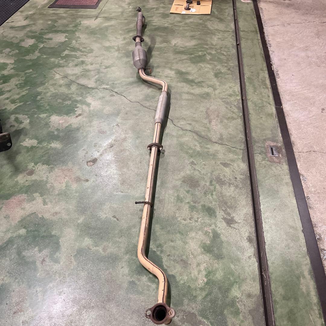 L700 ミラジーノ社外マフラー　D-sport？　引き取り限定