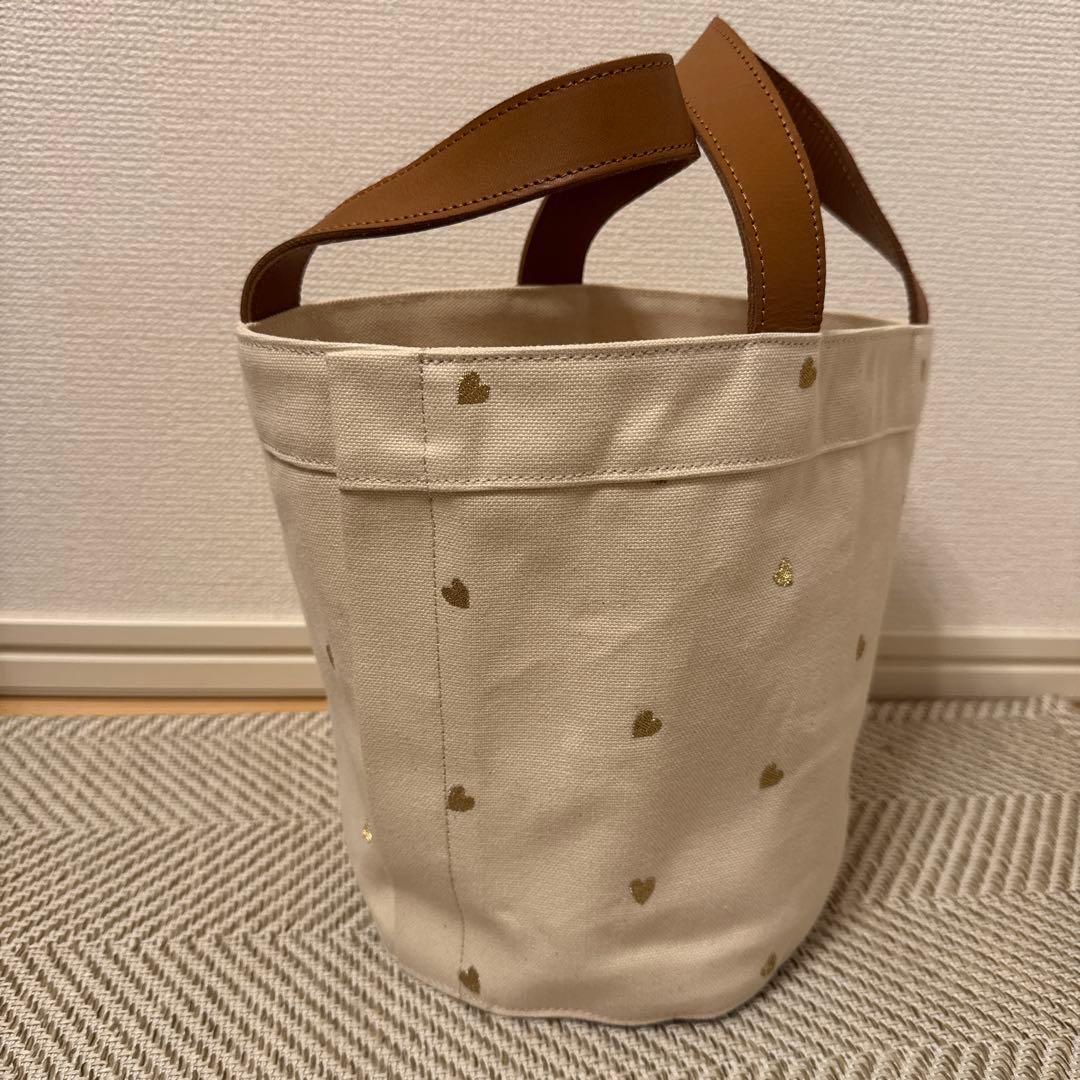 LUDLOW ハート刺繍キャンバストートバッグ　Lサイズ