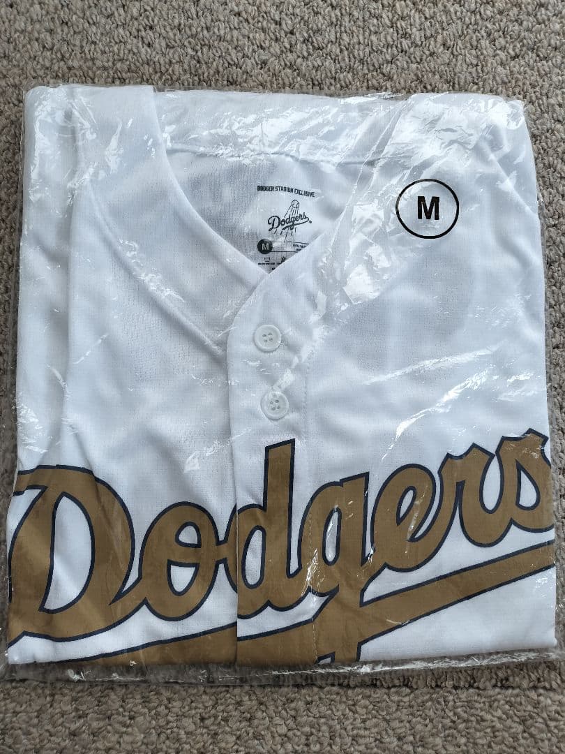 ち*め様 【非売品】ロサンゼルスドジャース ユニフォーム Mサイズ 16
