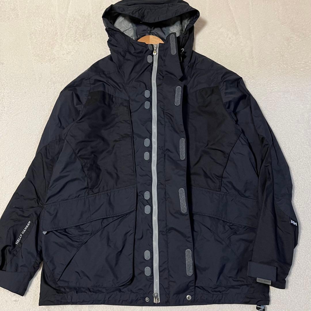 HELLY HANSEN ブラックスノーボードウェア