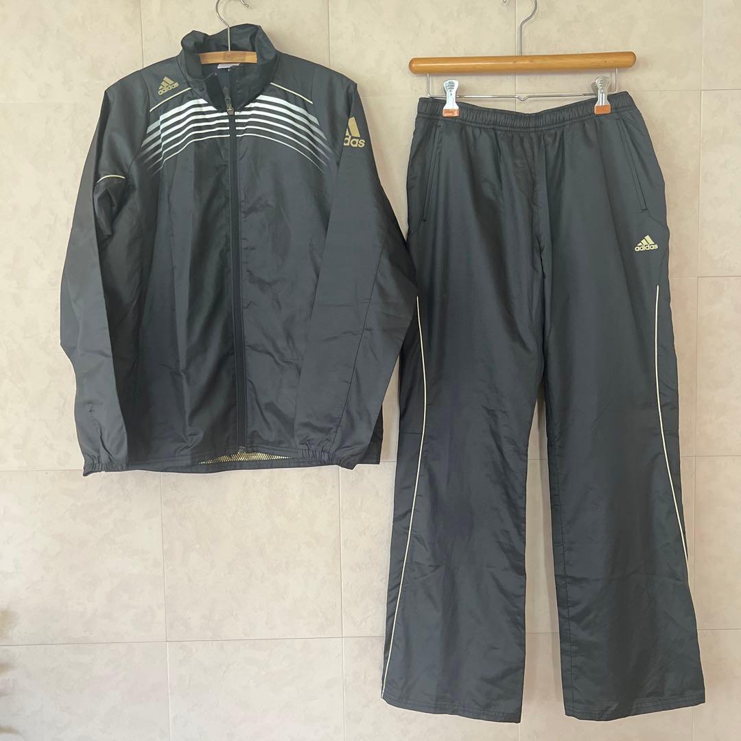adidas ウィンドウブレーカー上下
