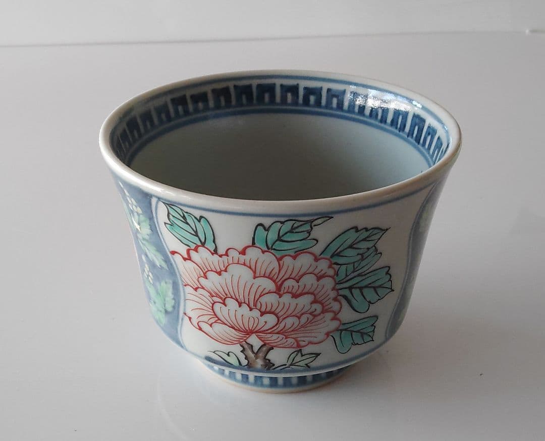 牡丹絵　三方割　(反)小丼　六代佐藤走波　有田焼　手描　手造　未使用