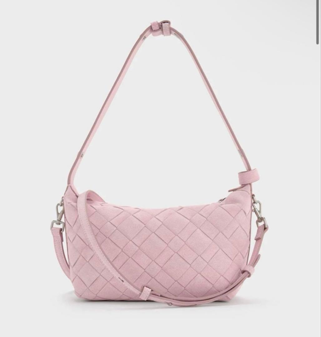 Charles&Keith イヴェット スエードウーブンショルダーバッグ