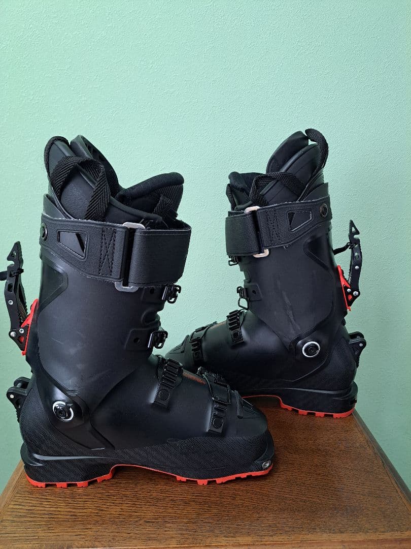 ヒ*デ様 Atomicバックカントリー用 スキーブーツ
