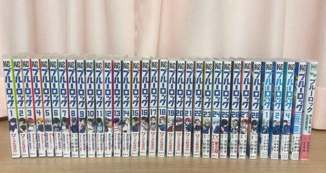 ブルーロック 1〜28 episode凪 キャラクターブック 小説 計33冊