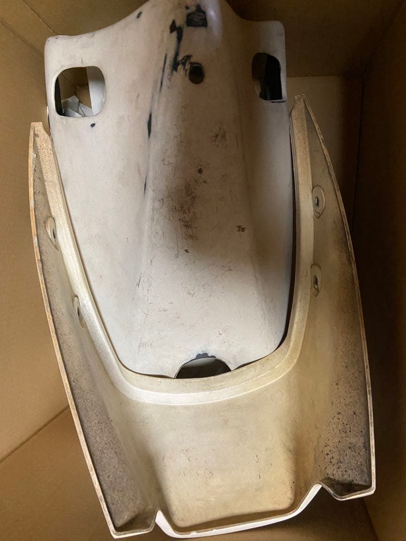 【希少】RZ250 純正テールカウルとアンダーカウル