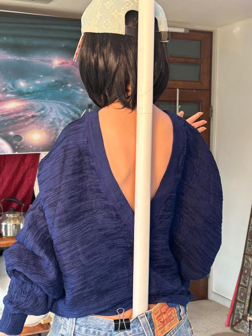 ISSEY MIYAKE　ツヤなしプリーツ加工 オーバーサイズ トップス ブルー