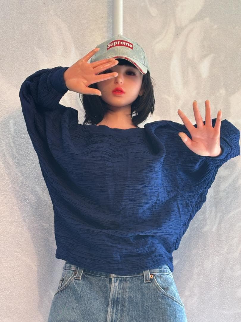 ISSEY MIYAKE　ツヤなしプリーツ加工 オーバーサイズ トップス ブルー