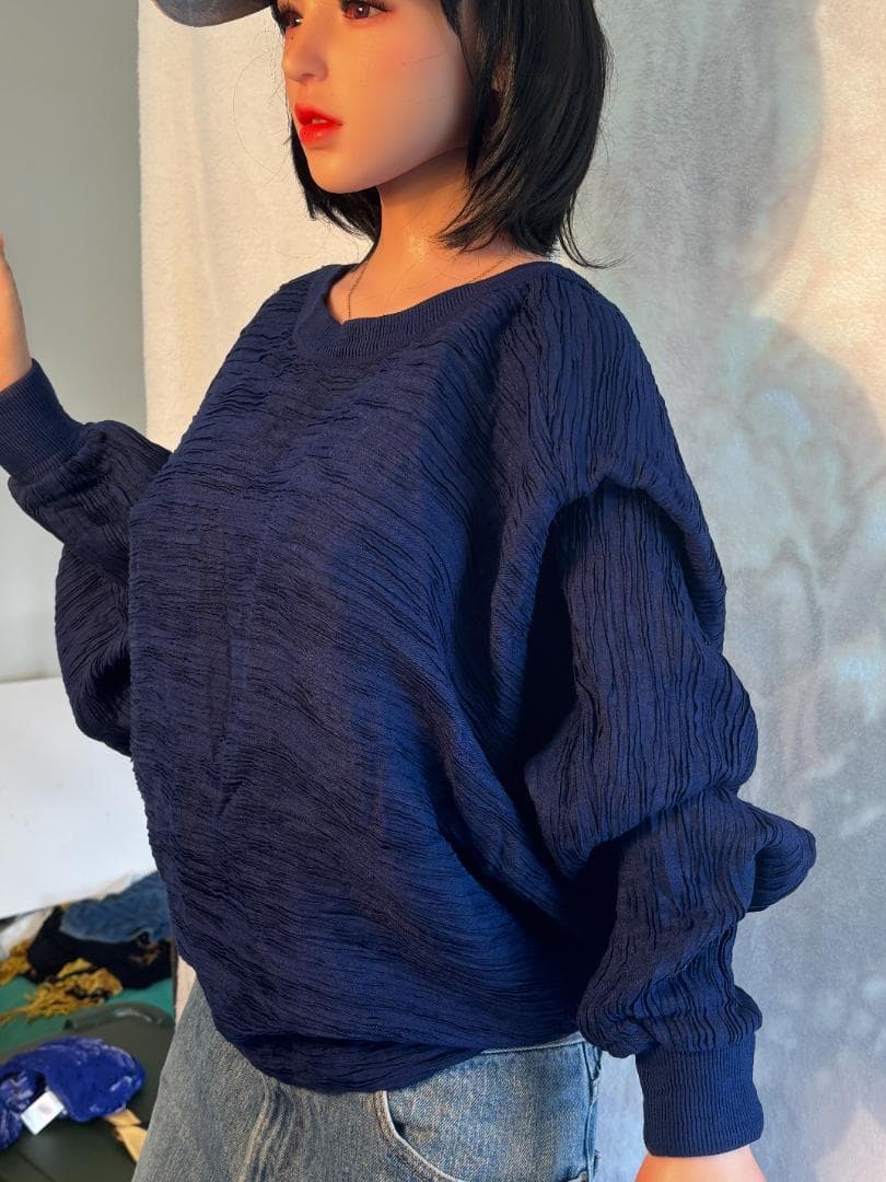 ISSEY MIYAKE　ツヤなしプリーツ加工 オーバーサイズ トップス ブルー