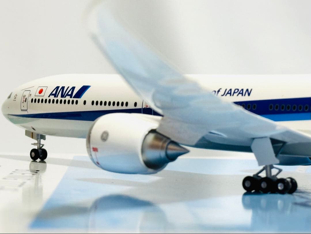 全日空商事 1/200 ANA B777-9 NH20099
