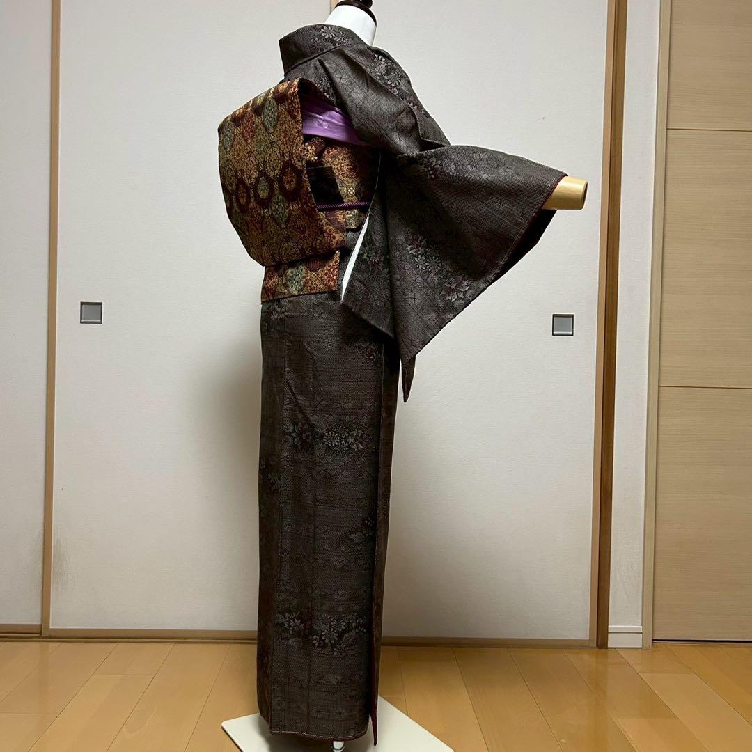 u*8様 モ40 新品　美品　袷　正絹　大島紬　フルセット 証紙付き