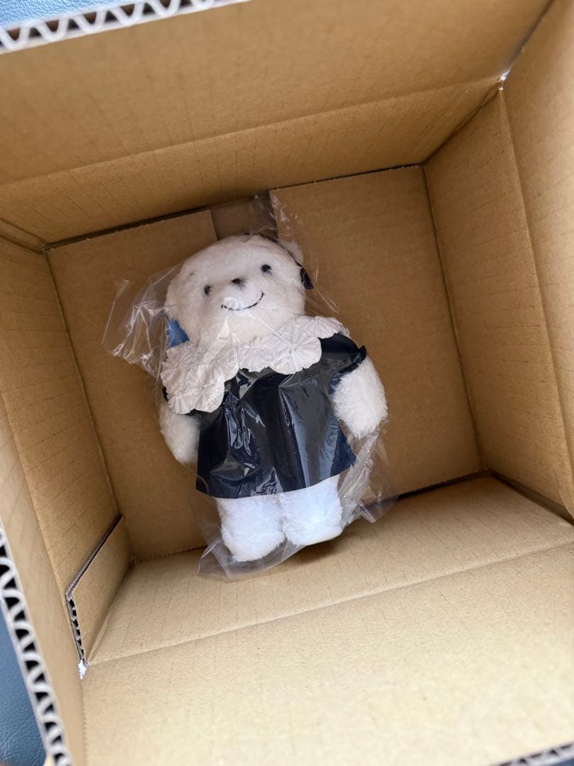 【匿名配送】新品未使用ホイップマスコットベアー yori × familiar