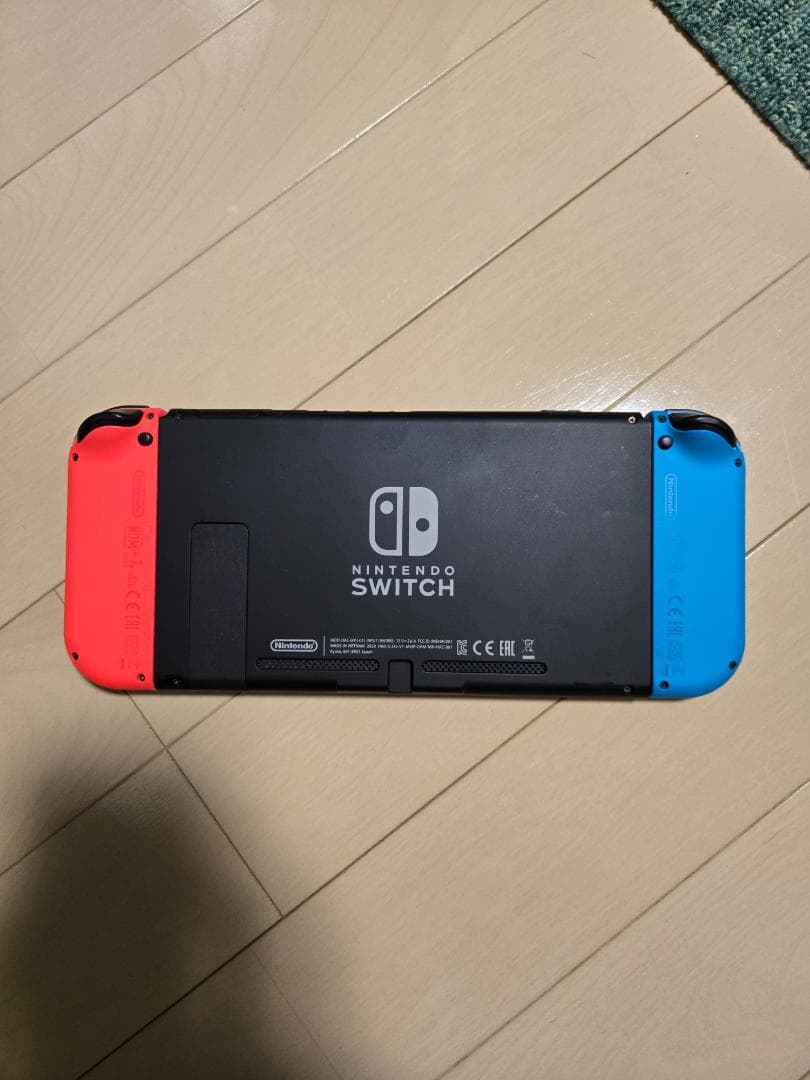 Nintendo Switch 本体 ネオンブルー/レッド