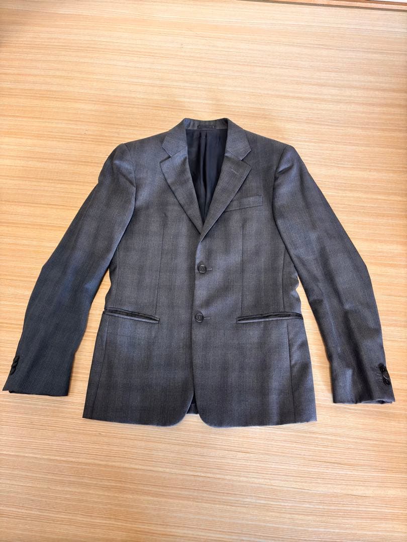 プラダ　グレースーツ　44R