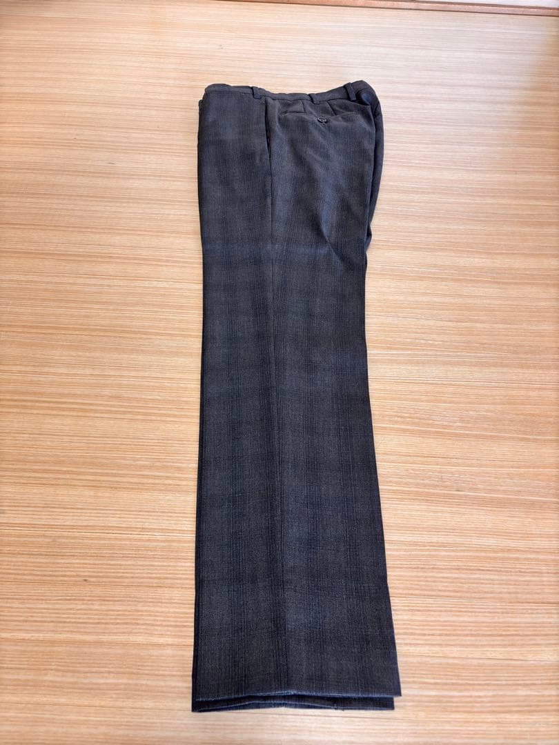 プラダ　グレースーツ　44R