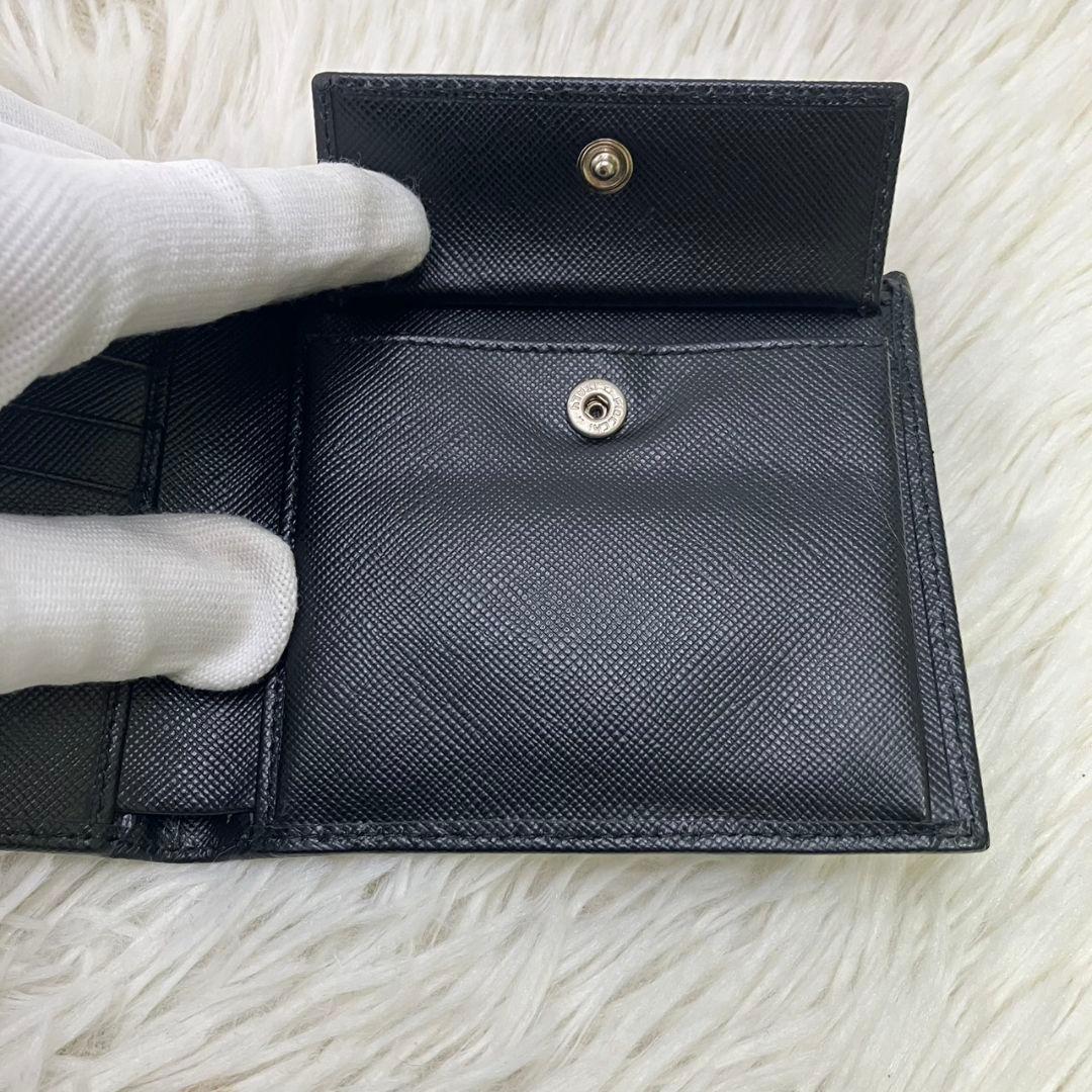 【未使用級】プラダPRADA 二つ折り財布 SAFFIANO L 黒