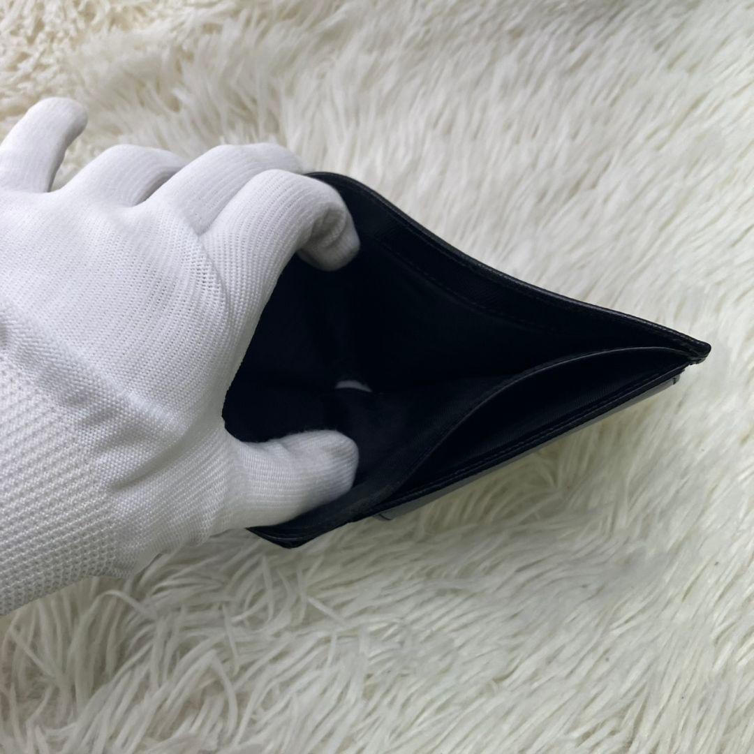 【未使用級】プラダPRADA 二つ折り財布 SAFFIANO L 黒
