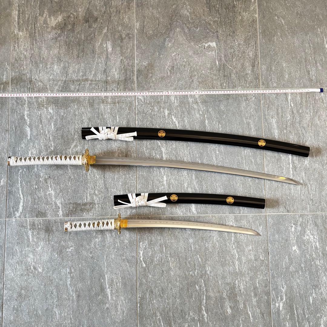 刀 レプリカ 徳川家 三葉葵 金色紋章付き 専用ケース付き 長刀 脇差 模造刀