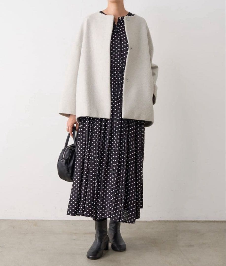 BEARDSLEY ノーカラージャケット グレー