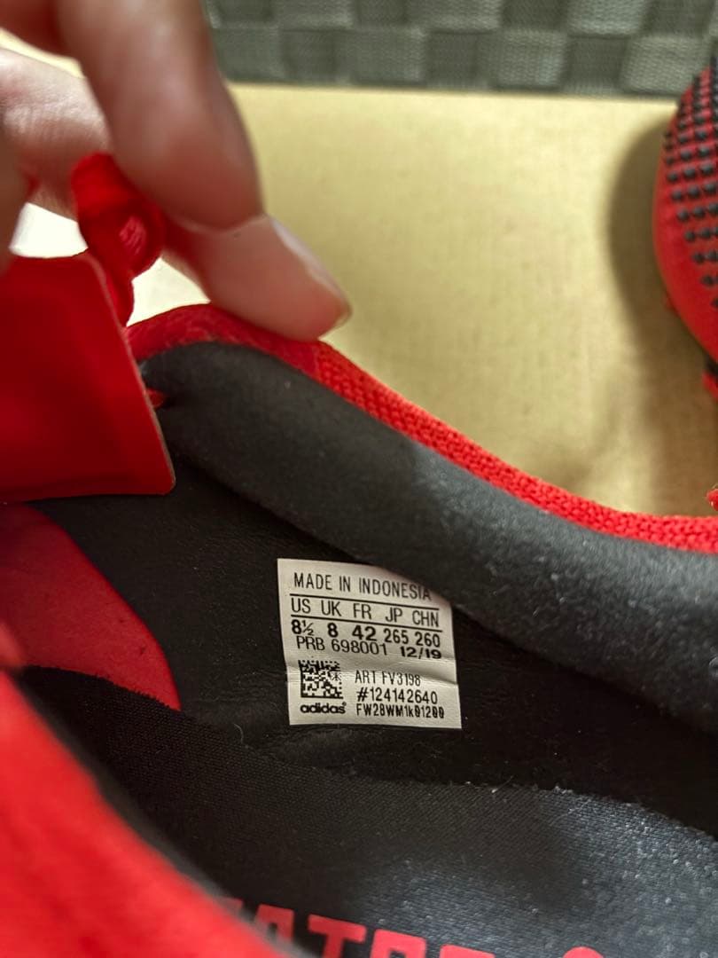 adidas レッド サッカーシューズ スパイク