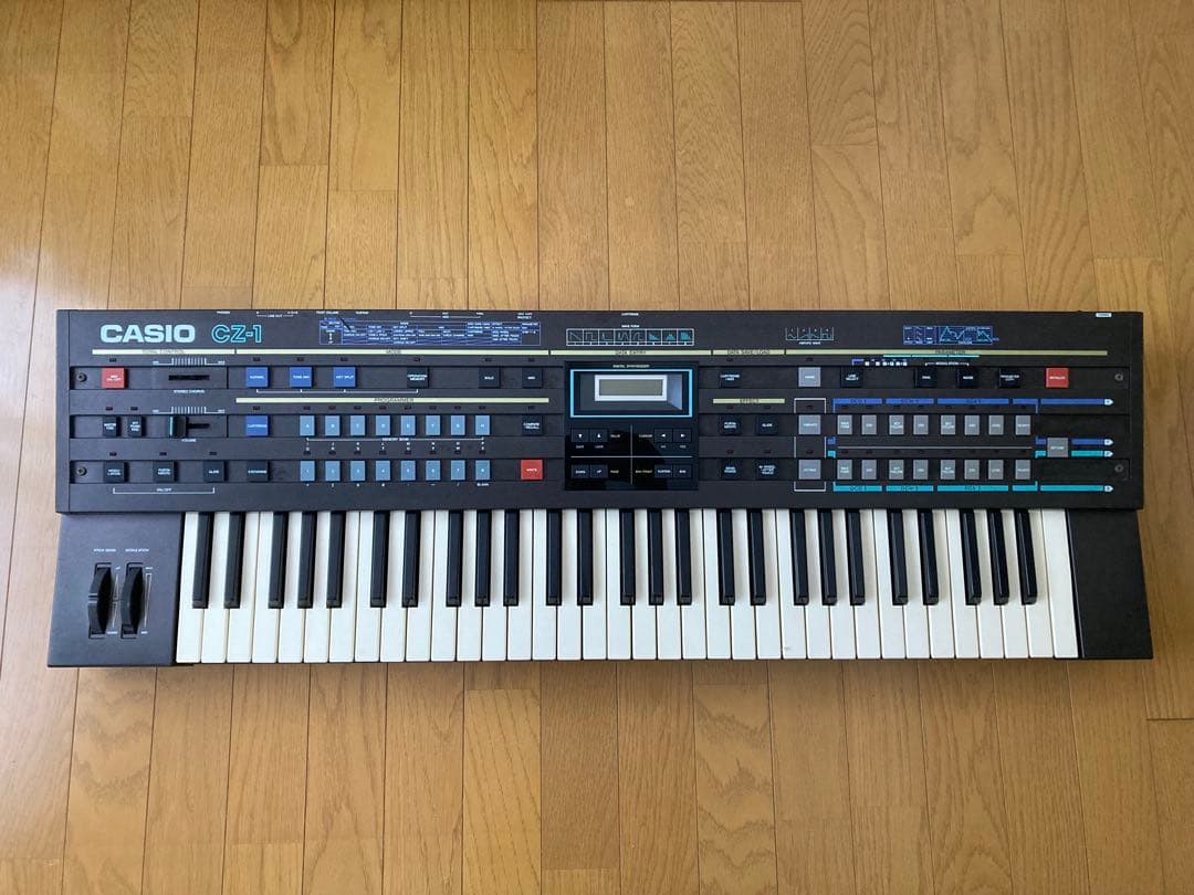 「修理必要」CASIO CZ-1 シンセサイザー