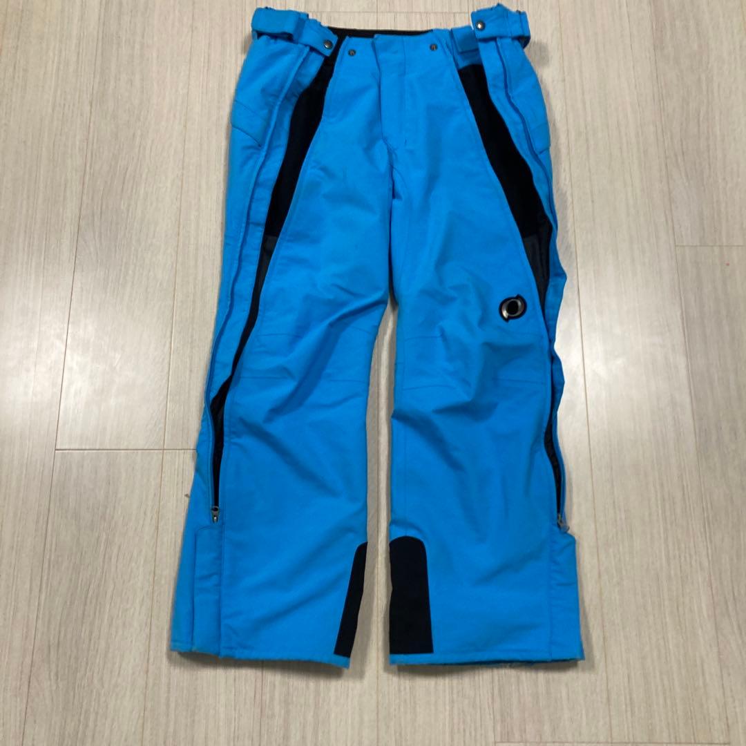 オンヨネ　スキーウェア SS 160cm 上下セット　青/緑