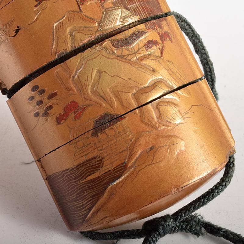 城時代提げ物　金蒔絵山水図　印籠　牛角製饅頭根付・瓢箪根付　U　R5051