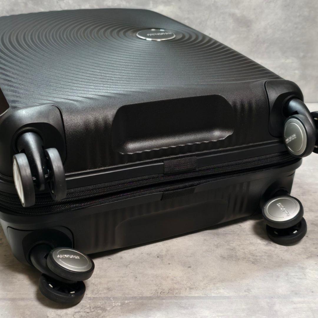 【極美品】アメリカンツーリスター サウンドボックス スピナー キャリーケース S
