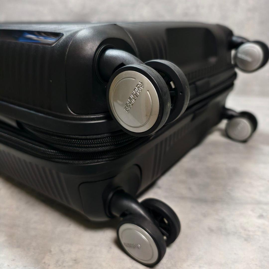 【極美品】アメリカンツーリスター サウンドボックス スピナー キャリーケース S