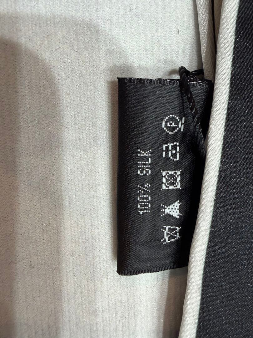 CHANEL スカーフ　シルク