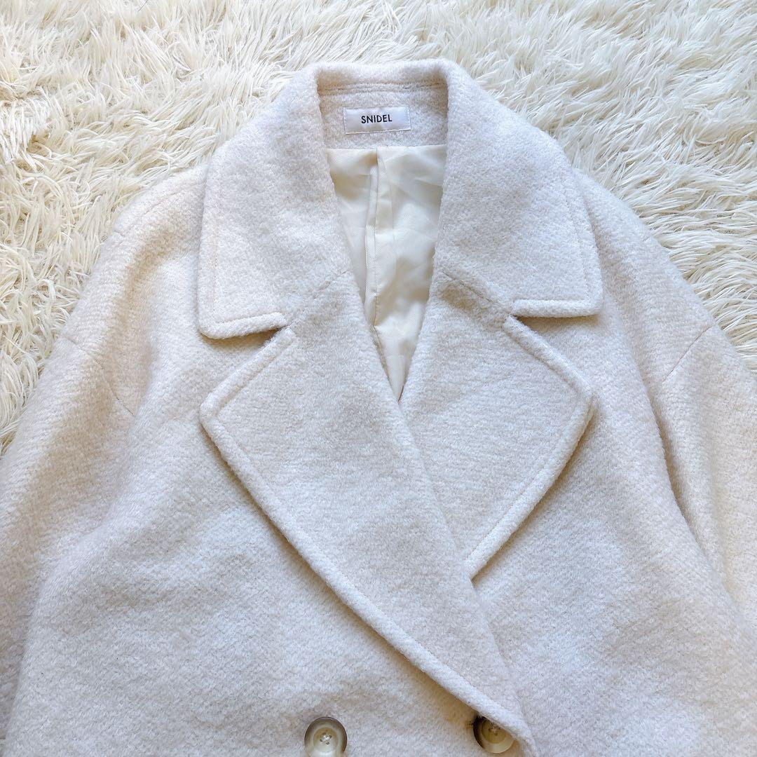 snidel スナイデル　sustainaウールコクーンダブルコート　ボア　白