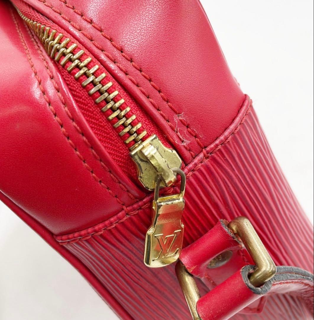 エピレザー 赤 メッセンジャーバッグ