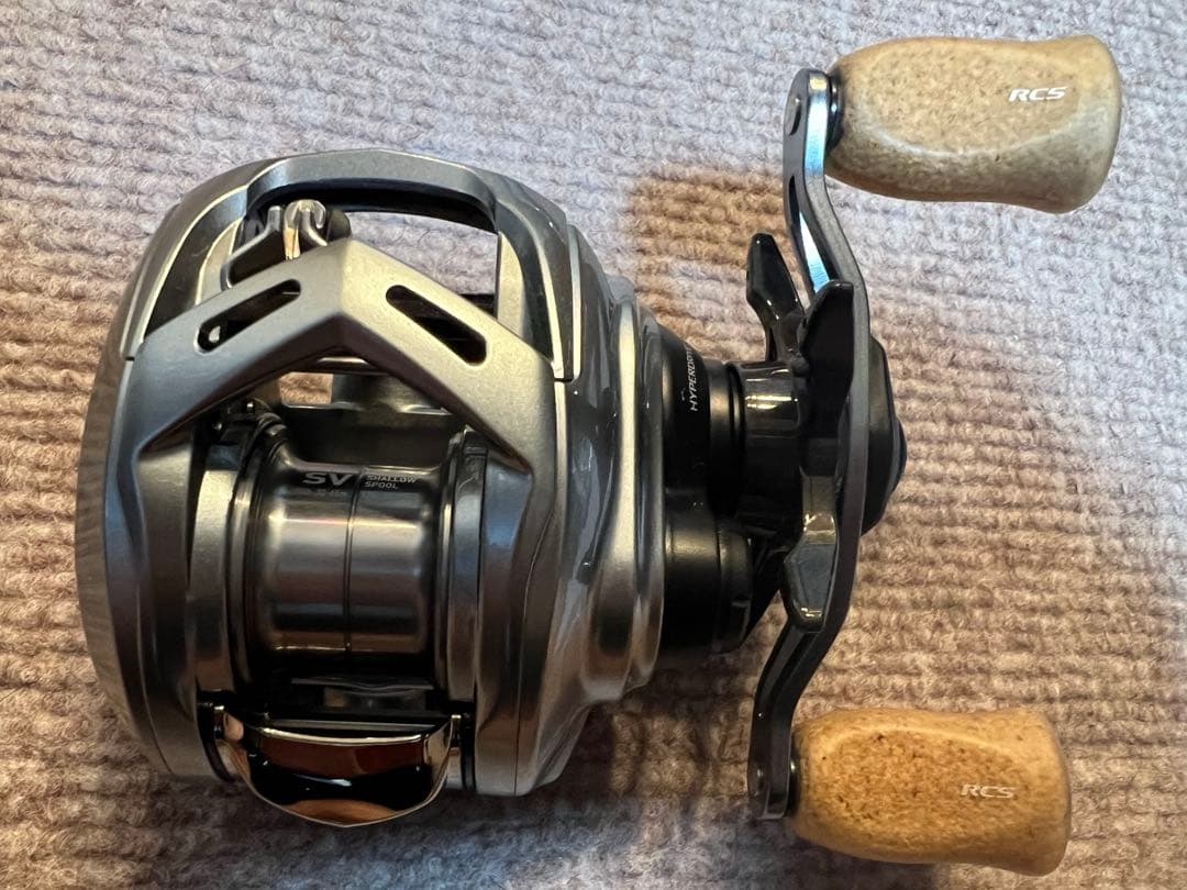 楽*喜様 ダイワ　21アルファスSV TW 800S-H ベイトリール右ハンドル