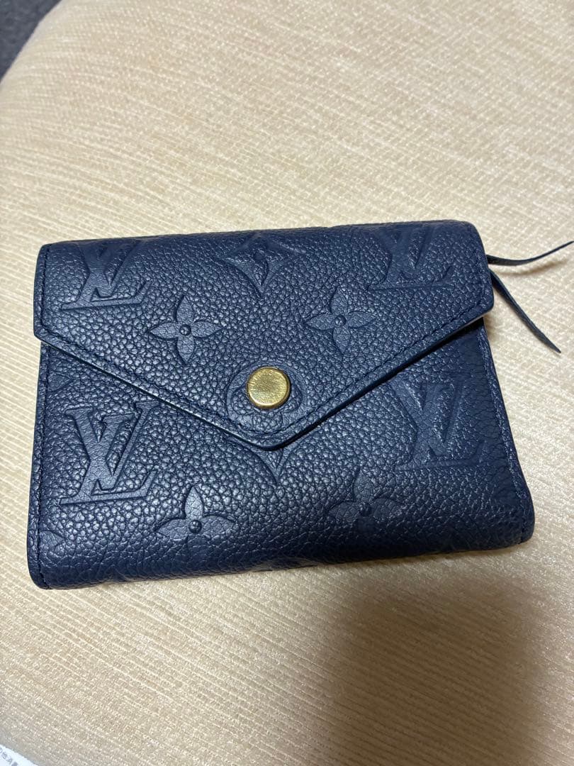 LOUIS VUITTON ポルトフォイユ ヴィクトリーヌ　ネイビー