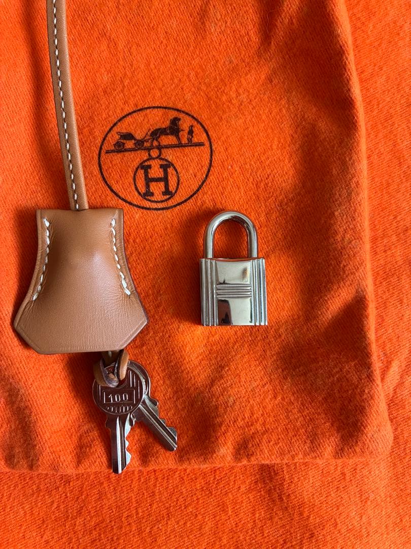 ジ*丸様 HERMES 美品ボリード31 □H刻印