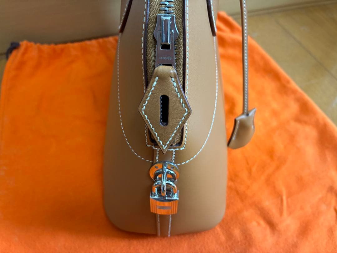 ジ*丸様 HERMES 美品ボリード31 □H刻印