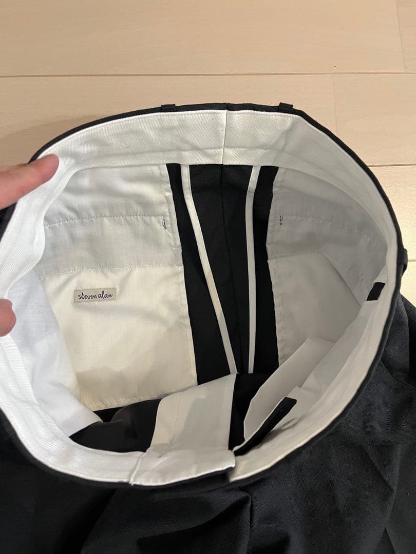 新品！stevenalan黒ウールスラックス❗️