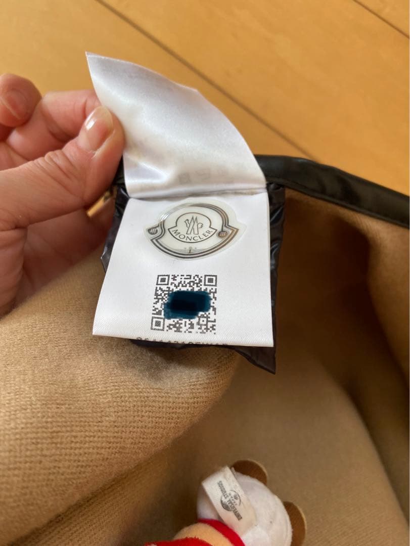 モンクレールポンチョ/ケープ