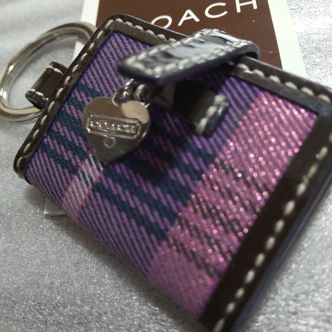 COACHコーチ☆Poppy Pink Heart BagCharm