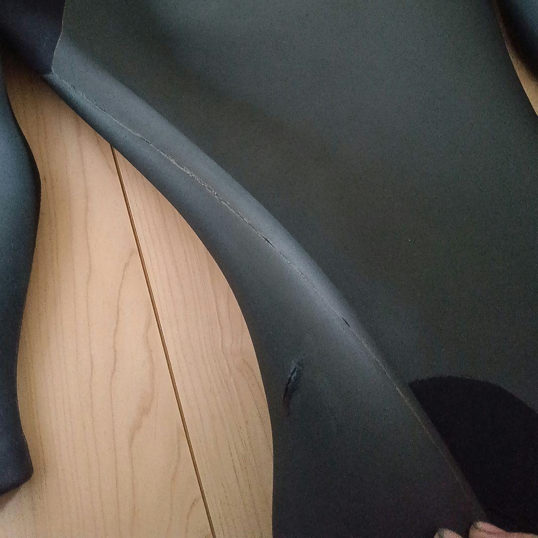 セミドライ、メローウェットスーツ、5✕3ミリ、ML-Bサイズ、ノンジップ