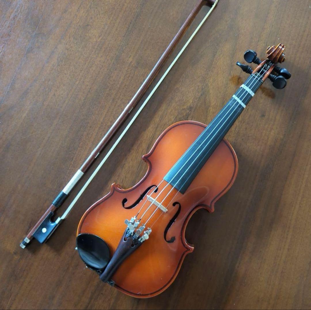 木製バイオリン F字孔 ケース付き 1/10 肩当て 松脂