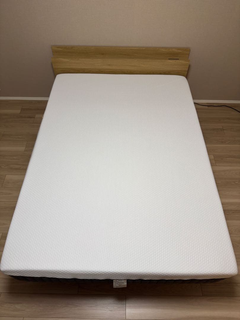 18.5万→3.3万円 エマハイブリッドV2ダブル+棚付きベッド 東京自取限定