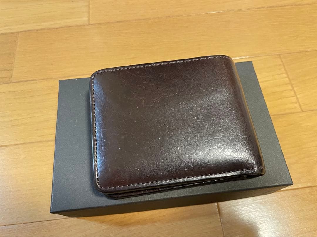 ワイルドスワンズ GROUNDER グラウンダー チョコ 王冠ロゴ 二つ折り財布