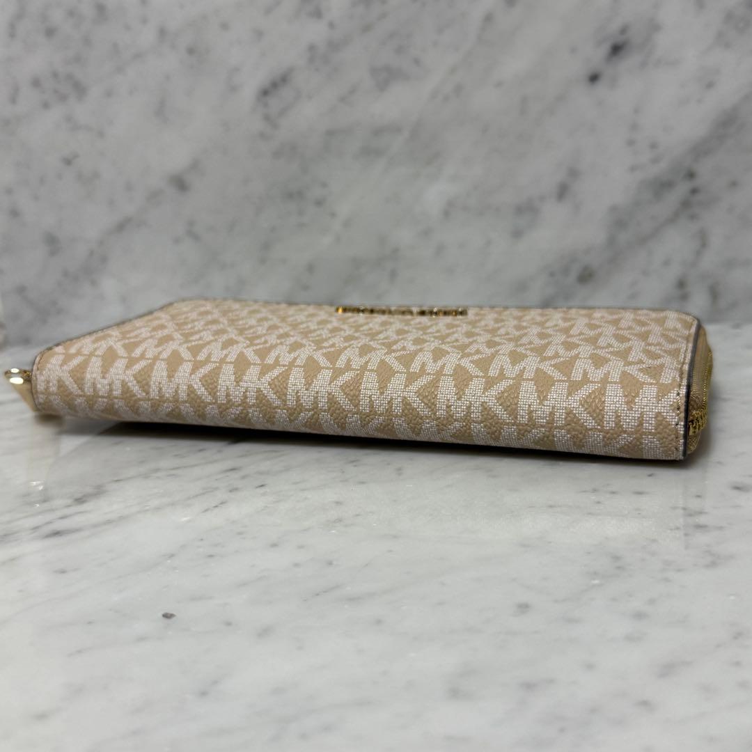 新品 未使用 MICHEAL KORS マイケルコース 長財布 ジップ ベージュ