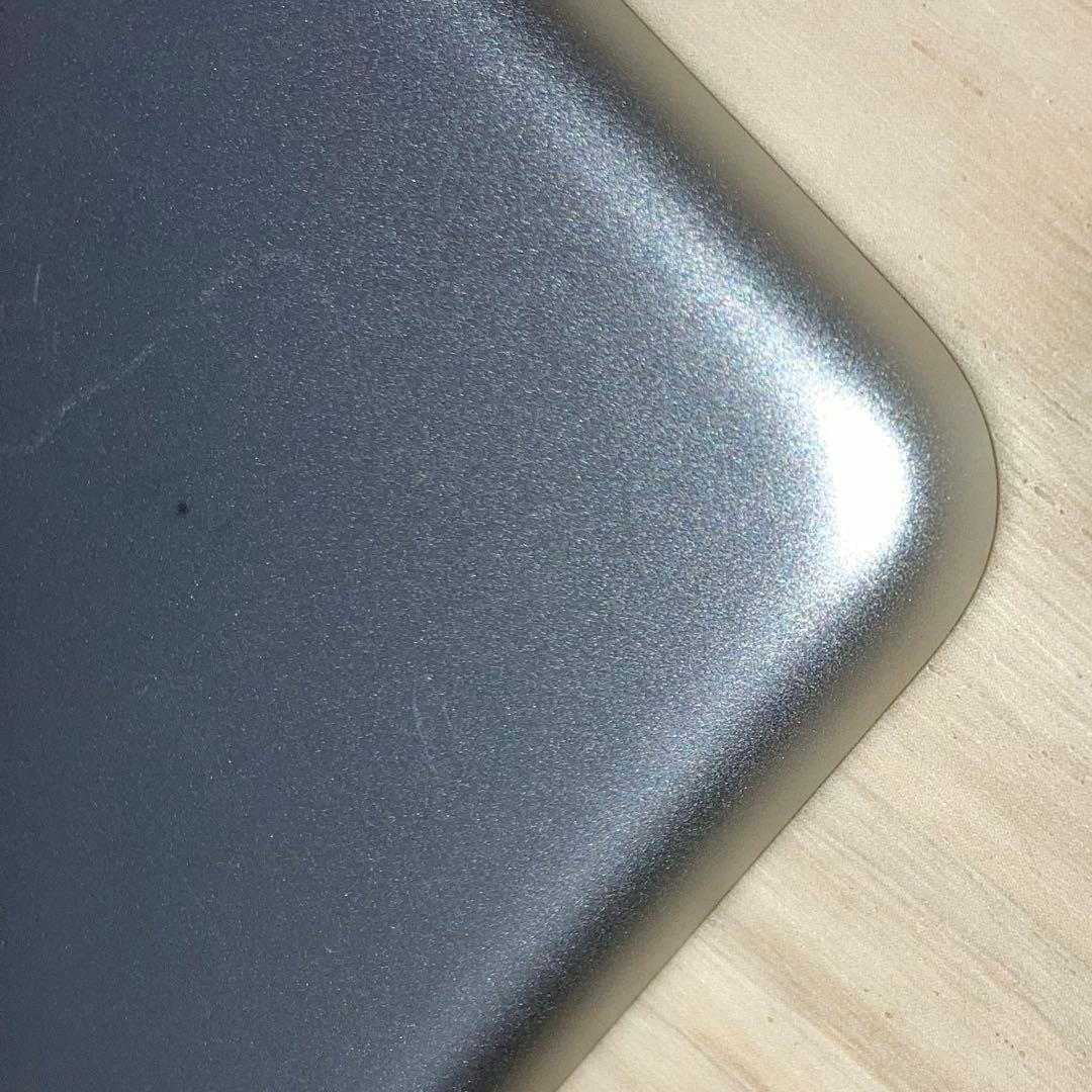 iPad 第8世代 セルラーモデル 32GB シルバー