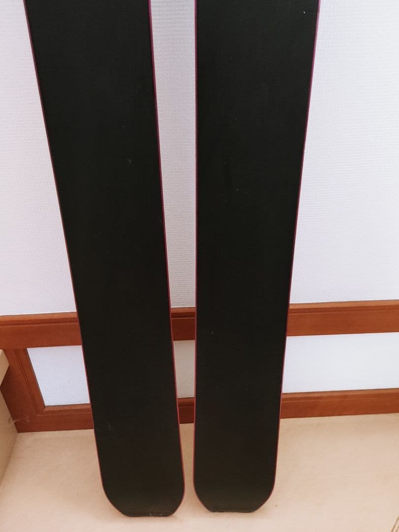 Dynafit Blacklight95 スキー板 95mm　長さ172cm