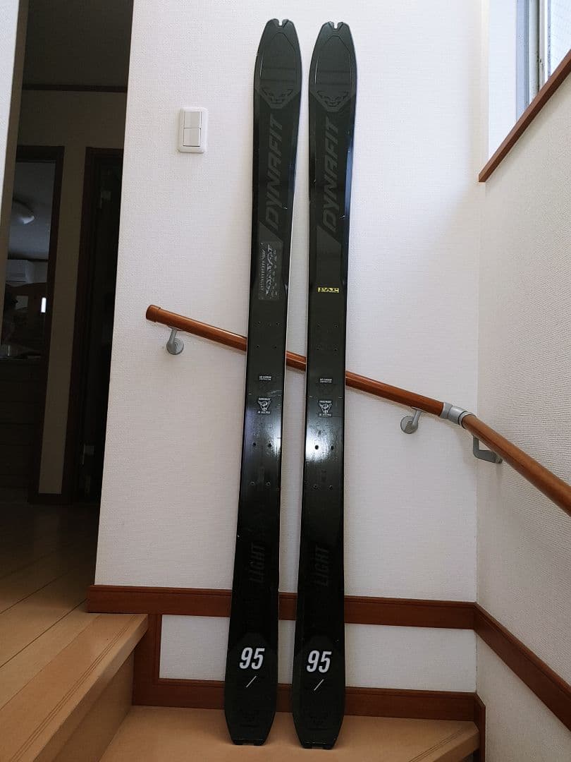 Dynafit Blacklight95 スキー板 95mm　長さ172cm